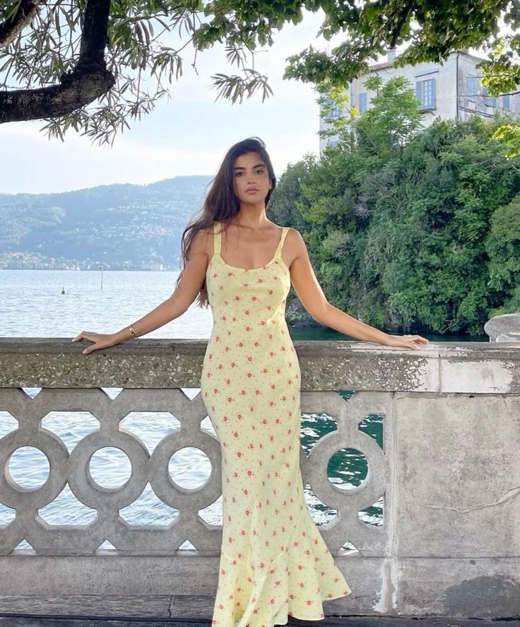 Realisation Par Allegra Dress