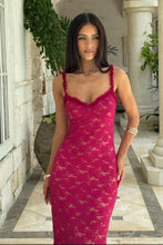 Runaway Sarta Lace Maxi | Berry