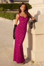 Runaway Sarta Lace Maxi | Berry