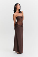 Sasha Therese Amara Maxi Brown