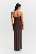 Sasha Therese Amara Maxi Brown
