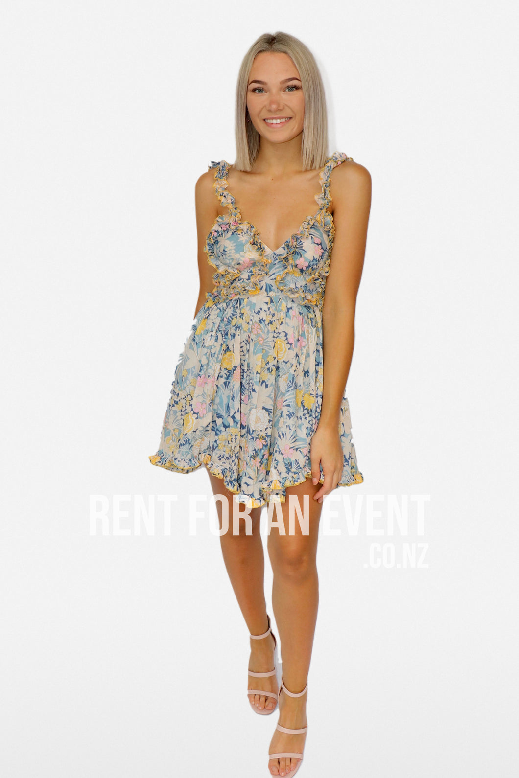 Alice McCall Gardenia Dress Size 6 Rent For An Event